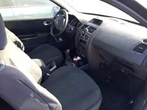 RENAULT MEGANE II BERLINA 5P foto 8