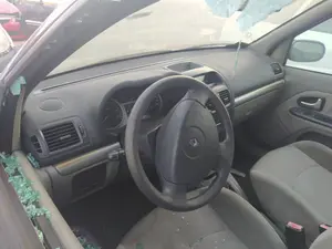 RENAULT CLIO II FASE II (B/CB0) foto 7