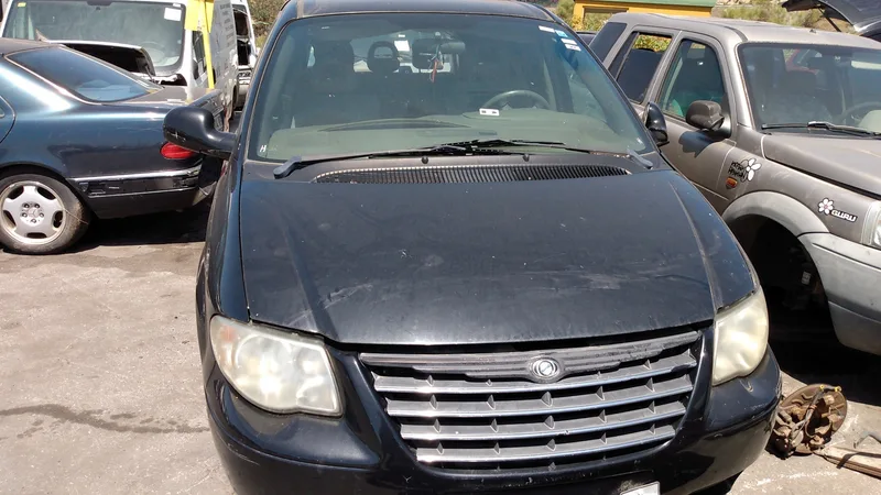 CHRYSLER VOYAGER (RG)