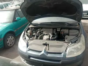CITROEN C4 BERLINA foto 4