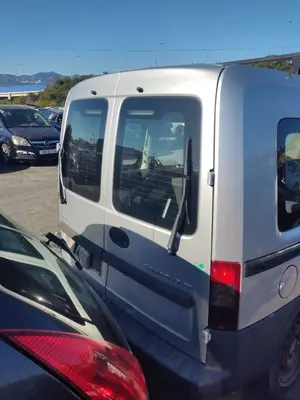 OPEL COMBO (CORSA C) foto 5