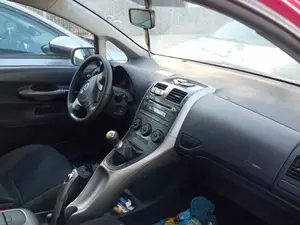 TOYOTA AURIS (E15) foto 2