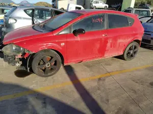 SEAT LEON (1P1) foto 4