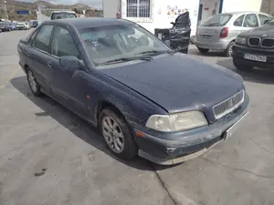 VOLVO S40 BERLINA foto 9