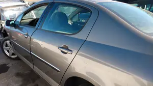 PEUGEOT 407 COUPÉ foto 9