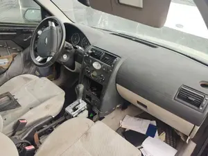 FORD MONDEO BERLINA (GE) foto 4