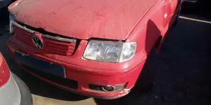 VOLKSWAGEN POLO III BERLINA (6N2) foto 1