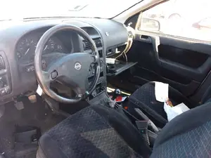 OPEL ASTRA G BERLINA foto 4