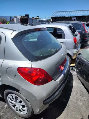 PEUGEOT 207 foto 5