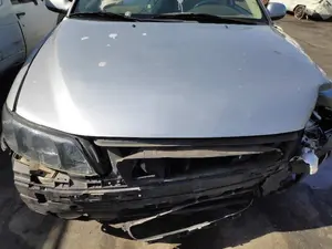 VOLVO S60 BERLINA foto 6