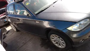 BMW SERIE 1 BERLINA (E81/E87) foto 4