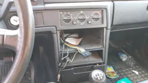 VOLVO SERIE 740 BERLINA/FAMILIAR foto 23