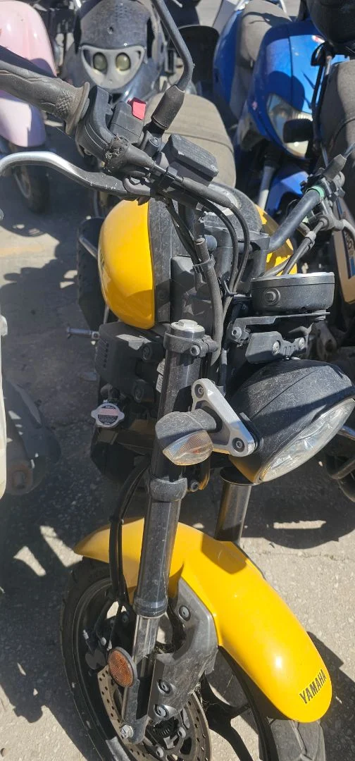 YAMAHA MT 125