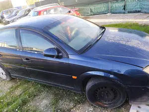 OPEL VECTRA C BERLINA foto 3