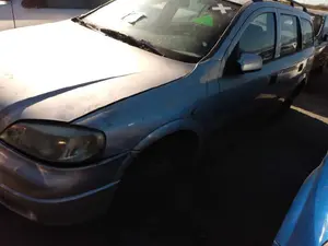 OPEL ASTRA G BERLINA foto 2