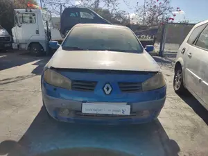 RENAULT MEGANE II BERLINA 5P foto 1