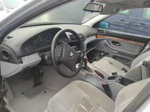 BMW SERIE 5 BERLINA (E39) foto 3