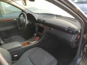 MERCEDES-BENZ CLASE C (BM 203) BERLINA foto 2