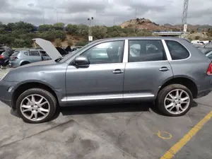 PORSCHE CAYENNE (TIPO 9PA) foto 4