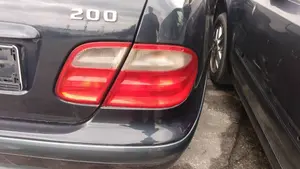 MERCEDES-BENZ CLK (BM 208) COUPE foto 6