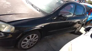 OPEL ASTRA G BERLINA foto 2