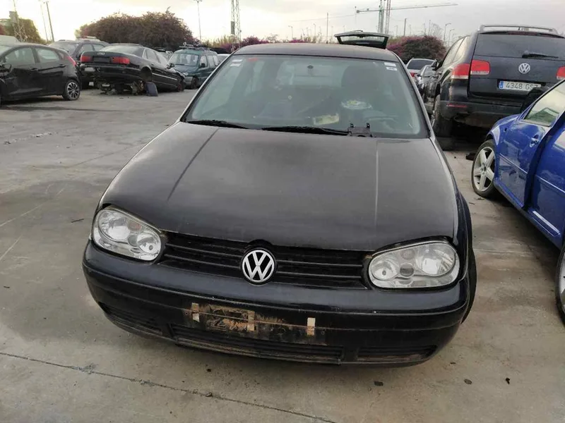 VOLKSWAGEN GOLF IV BERLINA (1J1)(10.1997)