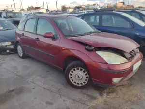 FORD FOCUS BERLINA (CAK) foto 5