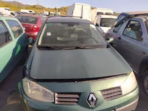 RENAULT MEGANE II BERLINA 5P foto 1