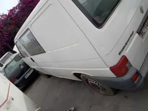 VOLKSWAGEN T4 TRANSPORTER BUS foto 6