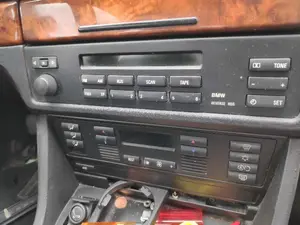 BMW SERIE 5 BERLINA (E39) foto 8
