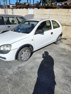 OPEL CORSA C foto 6