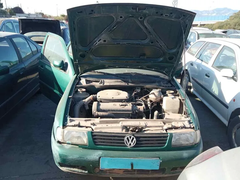 VOLKSWAGEN POLO III CLASSIC (6V2)