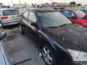 FORD MONDEO BERLINA (GE) foto 3
