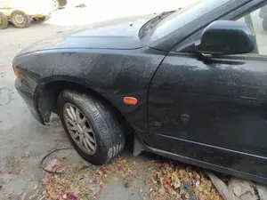 MITSUBISHI GALANT FAMILIAR (EA0) foto 6