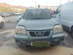 NISSAN X-TRAIL (T30) foto 1