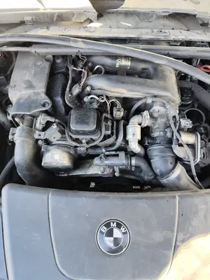 BMW SERIE 3 BERLINA (E90) foto 9