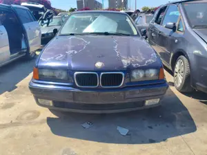 BMW SERIE 3 BERLINA (E36) foto 1