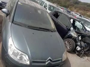 CITROEN C4 BERLINA foto 1