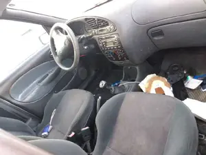 FORD FIESTA BERLINA (DX) foto 5