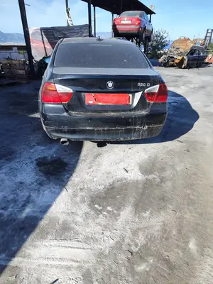 BMW SERIE 3 BERLINA (E90) foto 5
