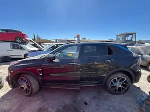 LYNK & CO 01 foto 4