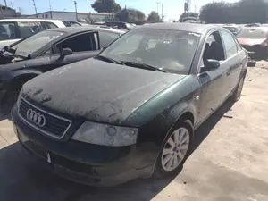 AUDI A6 BERLINA (C4) foto 7