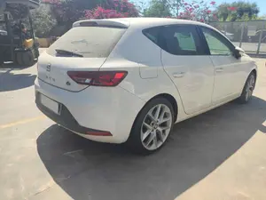 SEAT LEON (5F1) foto 5