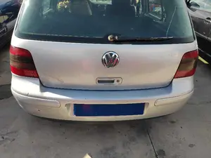 VOLKSWAGEN GOLF IV BERLINA (1J1)(10.1997) foto 4