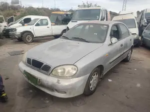 DAEWOO LANOS foto 1