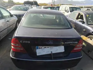 MERCEDES-BENZ CLASE C (BM 203) BERLINA foto 4