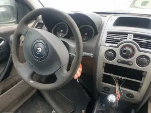 RENAULT MEGANE II BERLINA 3P foto 6