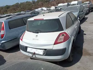RENAULT MEGANE II BERLINA 3P foto 4