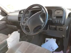 ISUZU TROOPER foto 9
