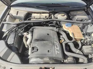 AUDI A4 BERLINA (B5) foto 3